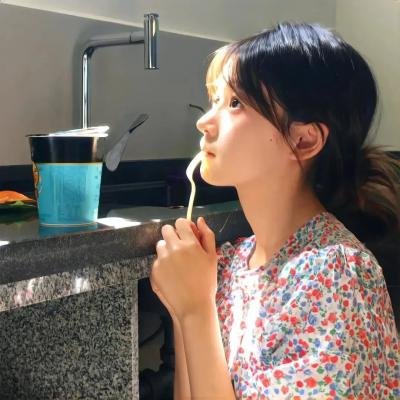 唱自己的歌